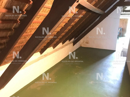 Casa Exclusiva En La Zona Del Golf, Oportunidad En Punta Del Este.- Ref: 2080