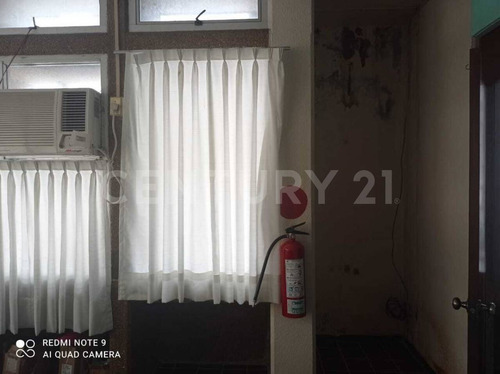 Imagen 22 de 30 de Se Vende Edificio Centrico Ideal Para Oficinas