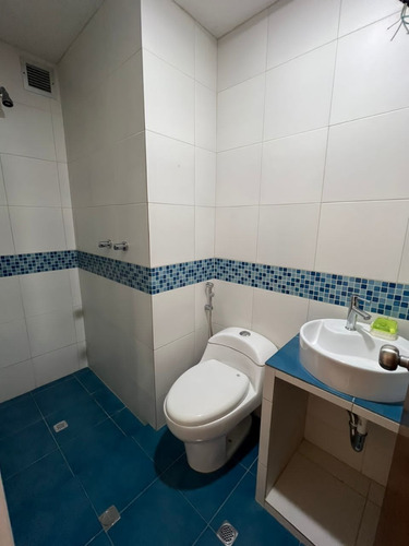 Imagen 10 de 12 de Apartamento En Alquiler En Vista Real