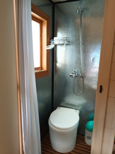 Imagen 6 de 9 de Casa Rodante Tiny Hose
