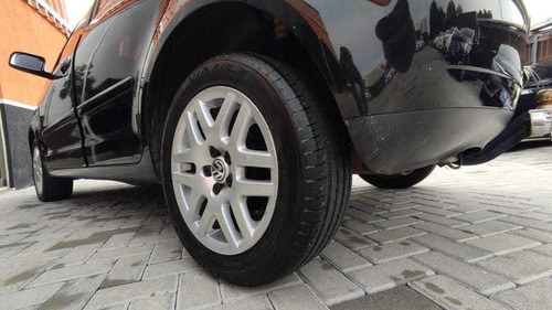 Imagem 10 de 15 de Volkswagen Polo 1.6 2006