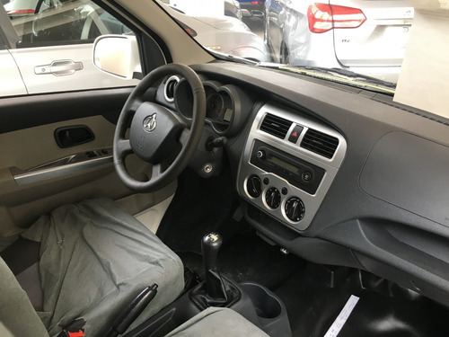 Imagen 2 de 11 de Utilitario - Changan Md 201 Cargo Box (camioneta De Trabajo)