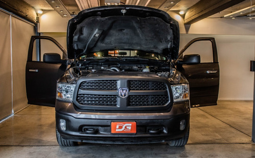 Imagen 18 de 25 de Ram Laramie 1500 4x4 5.7n V8 At 88.000km 2015