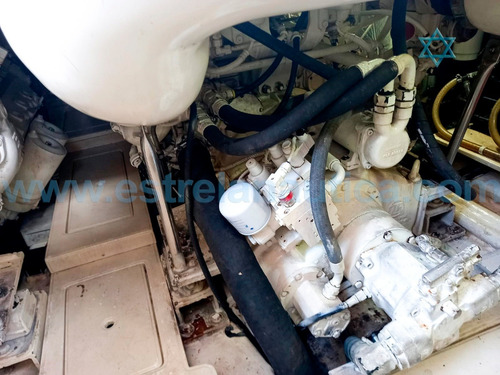 Imagem 7 de 7 de Lancha Azimut 600 Full Catamarã Iate Ferretti Axtor Armada