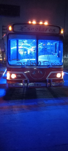 Imagen 2 de 4 de Alquiler De Micros Y Combis