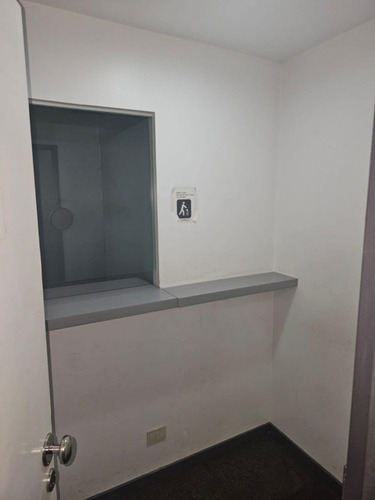 Oficina En Alquiler En Microcentro 179 M2 Con Cochera