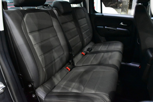 Imagen 11 de 22 de Volkswagen Amarok 2.0 Cd Tdi 180cv 4x4 Highline Pack At