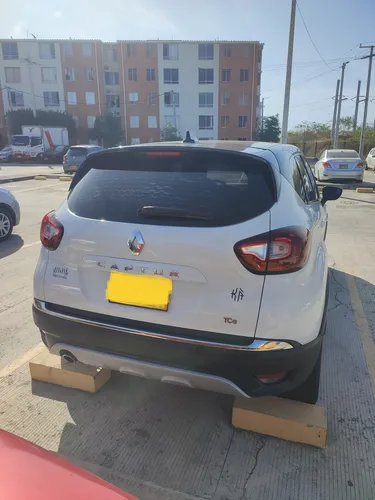 Renault Captur 1.3T Intens Cvt