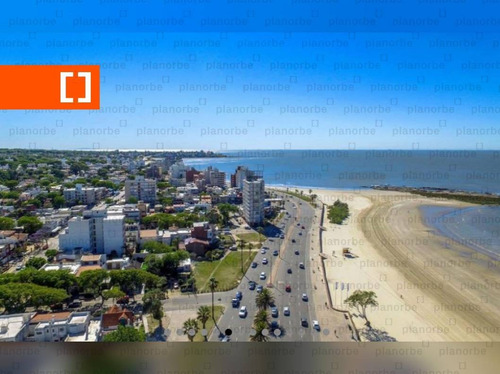 Venta De Apartamento Obra Construcción Monoambiente En Malvín, Torre Arenas Unidad 214