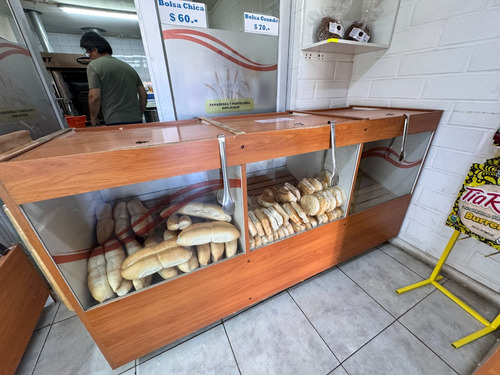 Local Comercial En Venta, Ciudad De La Cruz