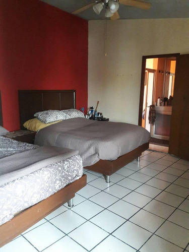Imagen 8 de 14 de Casa En Venta En Jardines Universidad