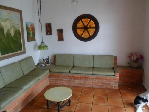 Imagem 12 de 25 de Casa No Cibratel ,linda Com Piscina - Ca0413