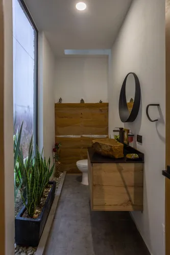 Casa En Venta En Vía Principal De Santa Elena. Cod V15184