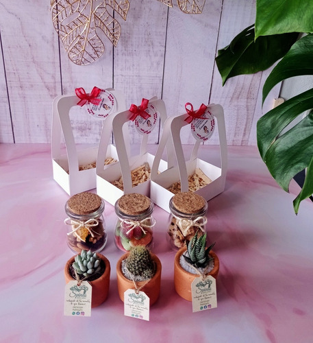 Imagen 4 de 4 de Detalle - Souvenirs - Recuerdos Personalizado.