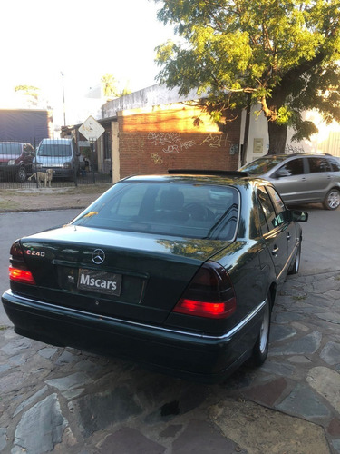 Imagen 6 de 11 de Mercedes-benz Clase C 2.4 C240 Elegance Plus Te At