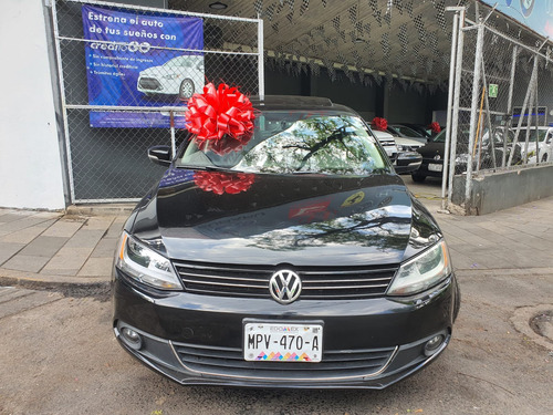 Volkswagen Jetta 2.5 Sport L5 Man Qc Nav B A C B E At
