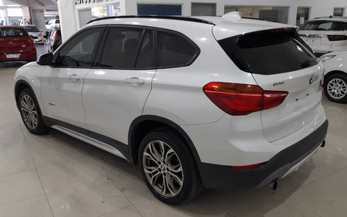 BMW X1 2.0 Sdrive 20i Sportline 192cv