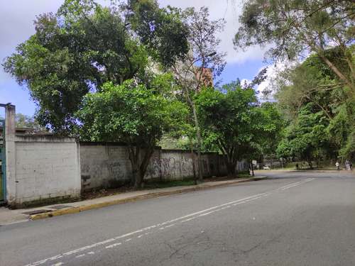 Venta De Galpon Comercial En Los Nuevos Teques Estado Miranda Rz