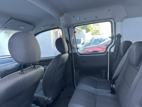 Peugeot Partner 1.6 Furgon Confort 5as