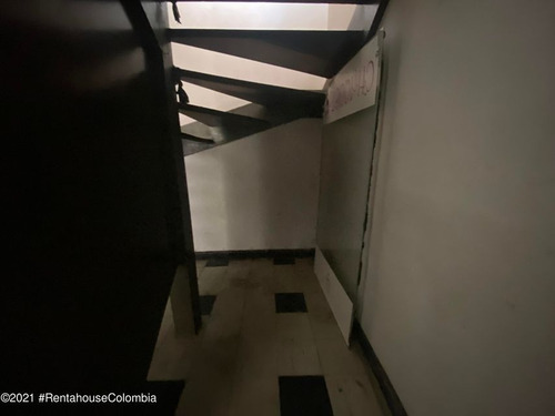 Imagen 20 de 30 de Comercial En Chapinero Central Rah Co: 23-847