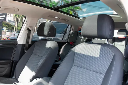 Volkswagen Tiguan TSI Comfortline 1.4T At 4x2