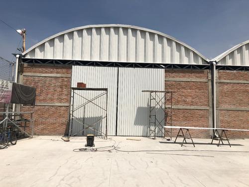 Rento Bodega 660m Y 480m , Santa Clara , Ecatepec. A 3 Cuadras Via Morelos , Arcotecho Nuevas.