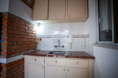 Imagen 4 de 30 de Casa 4 Dorm. Venta Malvin Barbacoa Cerrada Fondo