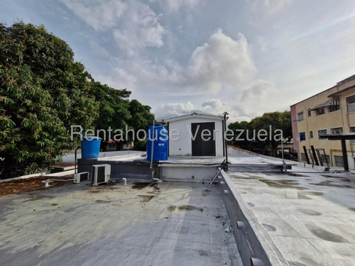 Casa Comercial En Venta En La Carlota Centro Almacenamiento Casas Caracas Contenedores 40 Pies Casas Comerciales Angela Tochon