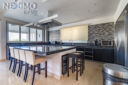 Imagen 13 de 24 de Venta De Casa En Zona Exclusiva De Puerto Cancun De Lujo, Quintana Roo