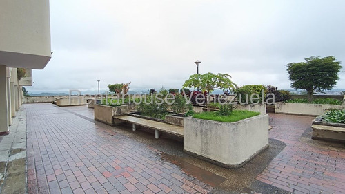 Jg 26-316 Vende Bello Apartamento Lomas De Prados Del Este
