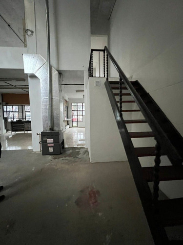 Imagen 12 de 30 de Local Sobre Av. Colón De 226m2 Aproximadamente