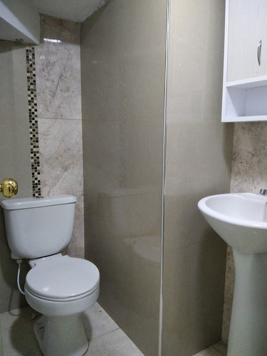 Imagen 11 de 20 de Town House En Venta En Nueva Barcelona. C.r Mar De Oriente