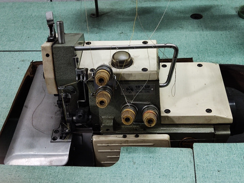 Máquina De Coser Overlock 