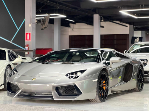 Lamborghini Aventador Lp700-4