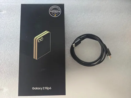 Samsung Galaxy Z Flip6 Dual Sim 256gb 12gb Ram (Usado)
