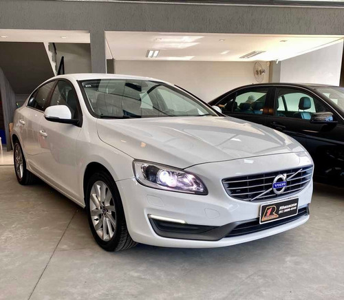 Volvo S60 2015 2.0 T5 Kinetic Drive-e 4p