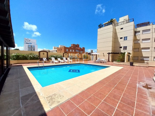 Imagen 14 de 17 de Gran Oportunidad Apartamento Reciclado Con Patio Y Parrillero Propio