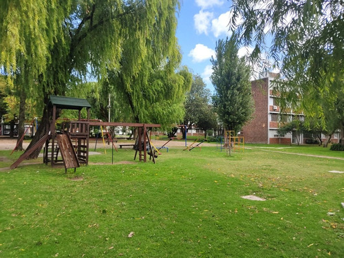 Imagen 3 de 30 de Venta De Lindo Apartamento En Complejo Seguro Y Cerrado, 3 Dormitorios, Baño, Vigilancia 24 Hs, Áreas Verdes