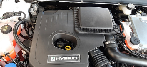 Imagen 11 de 14 de Ford Mondeo Titanium Hibrido - B