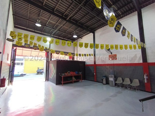 Ab En Venta Negocio Del Sector Automotriz, Multiservicios Venta De Repuestos, Suspensión, Auto Periquitos, Lubricantes Y Afines.