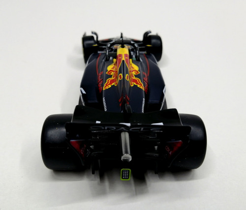 Oracle Red Bull F1 Checo Perez De Coleccion Escala 1/24 Color Negro