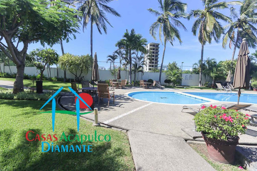Cad Villas Playa Diamante 155. Terraza Con Salida Al Jardín