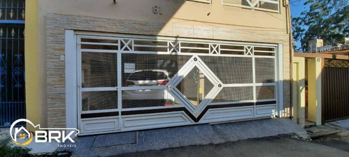 Sobrado Itaquera 4 Dormitórios Sendo 1 Suíte, 2 Vagas, 350 M2 - So0757