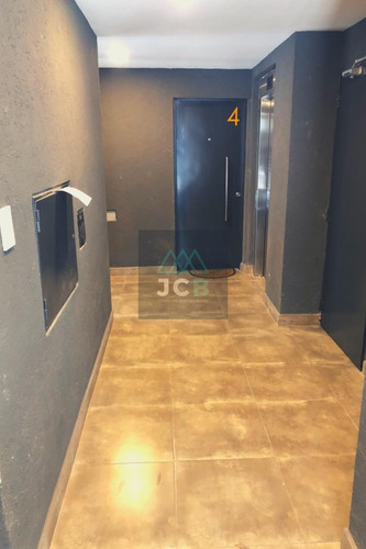 Monoambiente Con Terraza Exclusiva En Venta, Zona Facultades