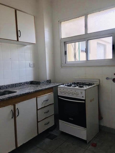 Imagen 10 de 14 de Venta Departamento 2 Amb.luminoso Exc Ubicacion V. Crespo