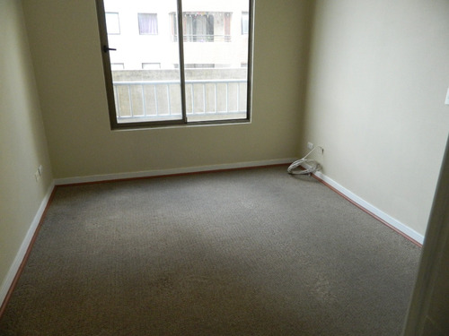 Un Dormitorio, Lindo Depto., Terraza, Comodos Espacios, Lira