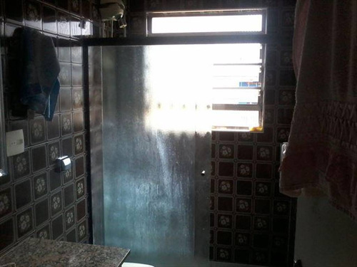 Imagem 22 de 30 de Bem Localizada 4 Dormitorios 1 Suite 3 Banheiros Sala 2 Ambiente 2 Vagas Na Garagem 1 Cozinha Grande Escritorio Deposito Para Alimentos Area De Serviço Com 2 Tanques - Hm1628