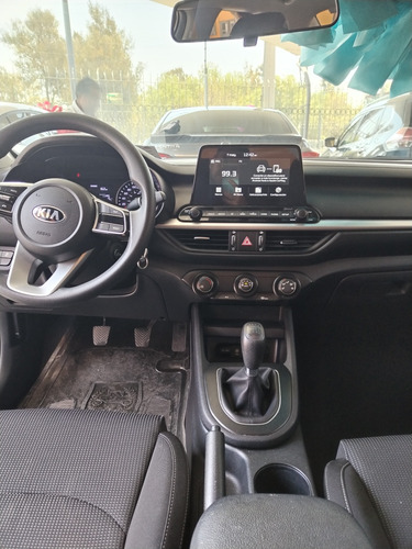 Kia Forte 2.0 Lx Mt