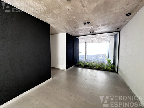 Departamento De Dos Ambientes En Alquiler, Moron Sur.