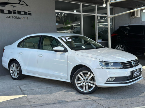 Volkswagen Jetta 2.0 Tsi Highline 4p